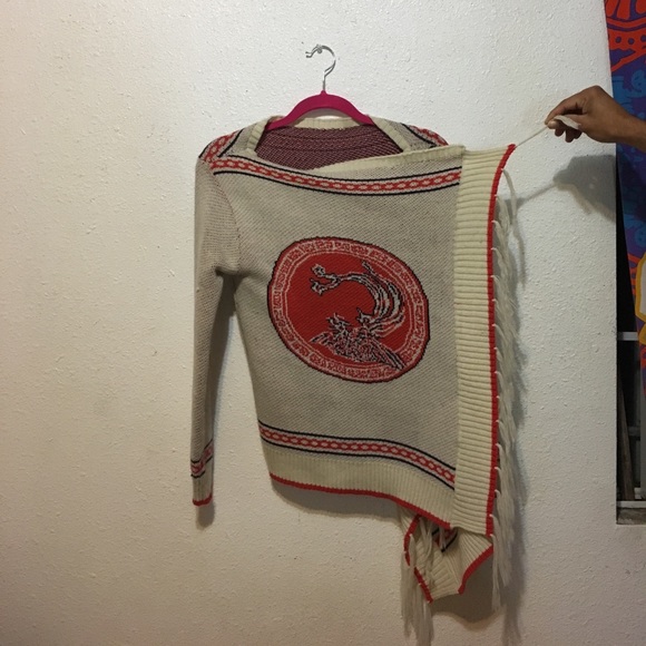 Fringe asymmetrical sweater ✨ - Picture 5 of 7